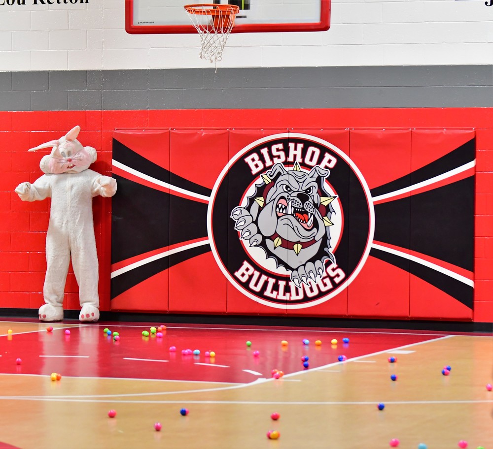 Prince Hall No. 9 Brings the Easter Bunny to Bishop School!