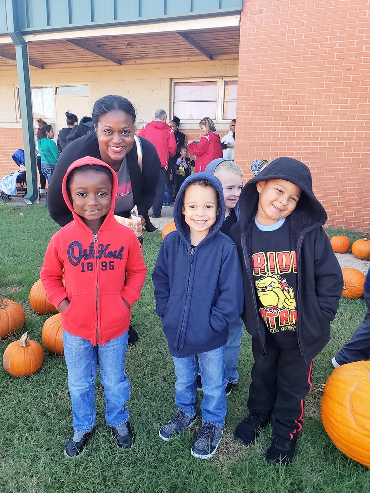 FUN DAY AT THE PUMPKIN PATCH!